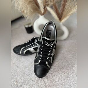 D&G by Dolce & Gabbana Men’s Sneakers – Black & Silver